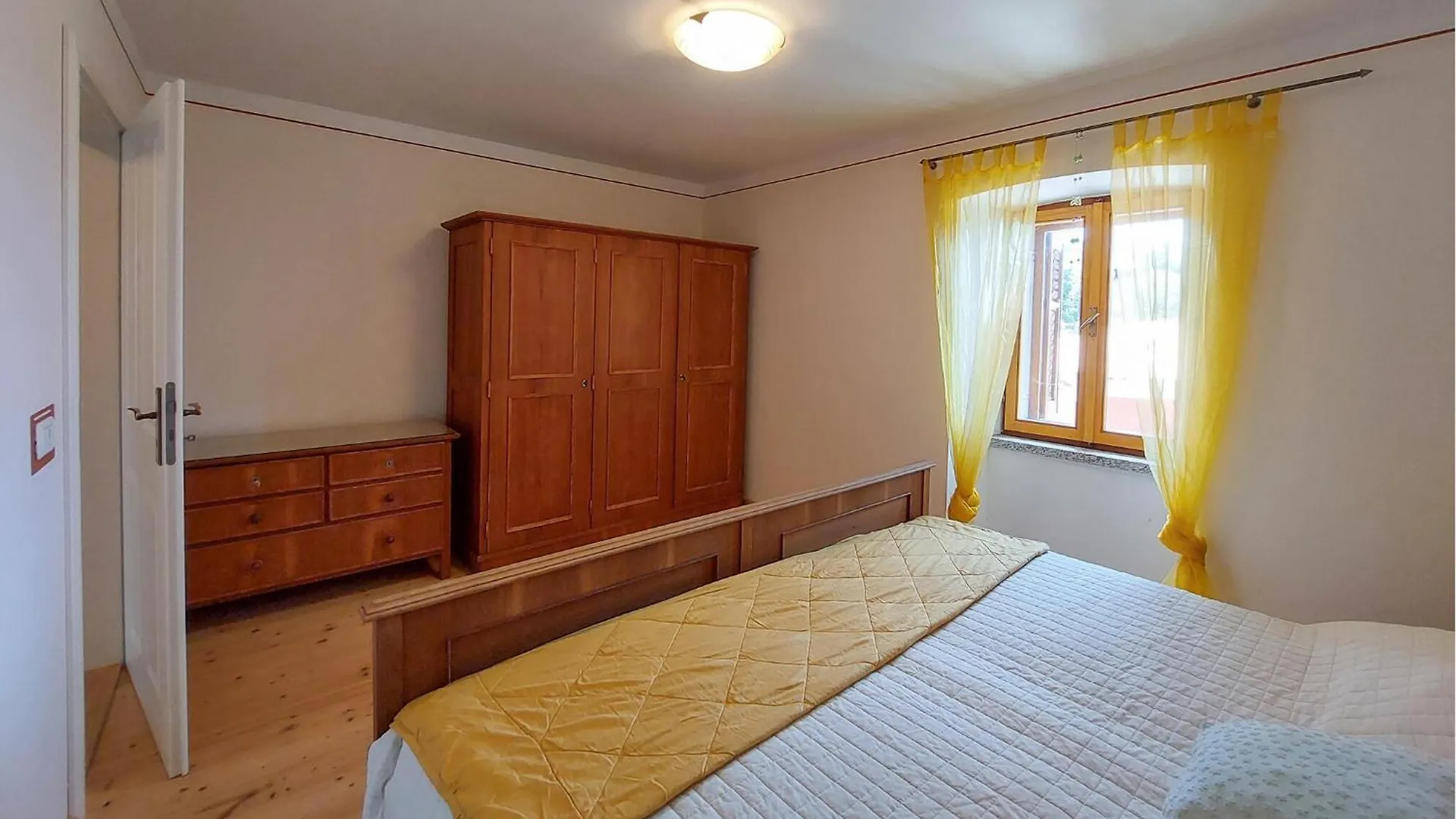 2 Bedroom Lovely Apartment In Labin Labin